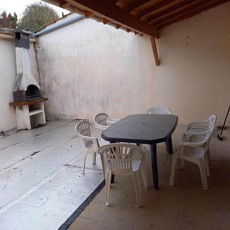 Chez Nicolas Molieres  Exterior photo